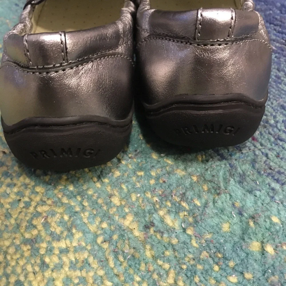 Brand New! Silver Penny Loafers - EU size 37 (Ladies 7, Girls 5) Rubber Soles